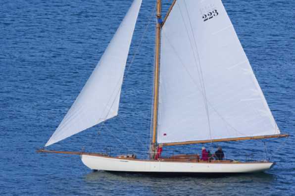 30 July 2022 - 18-43-

-----------
Classic yacht Cynthia